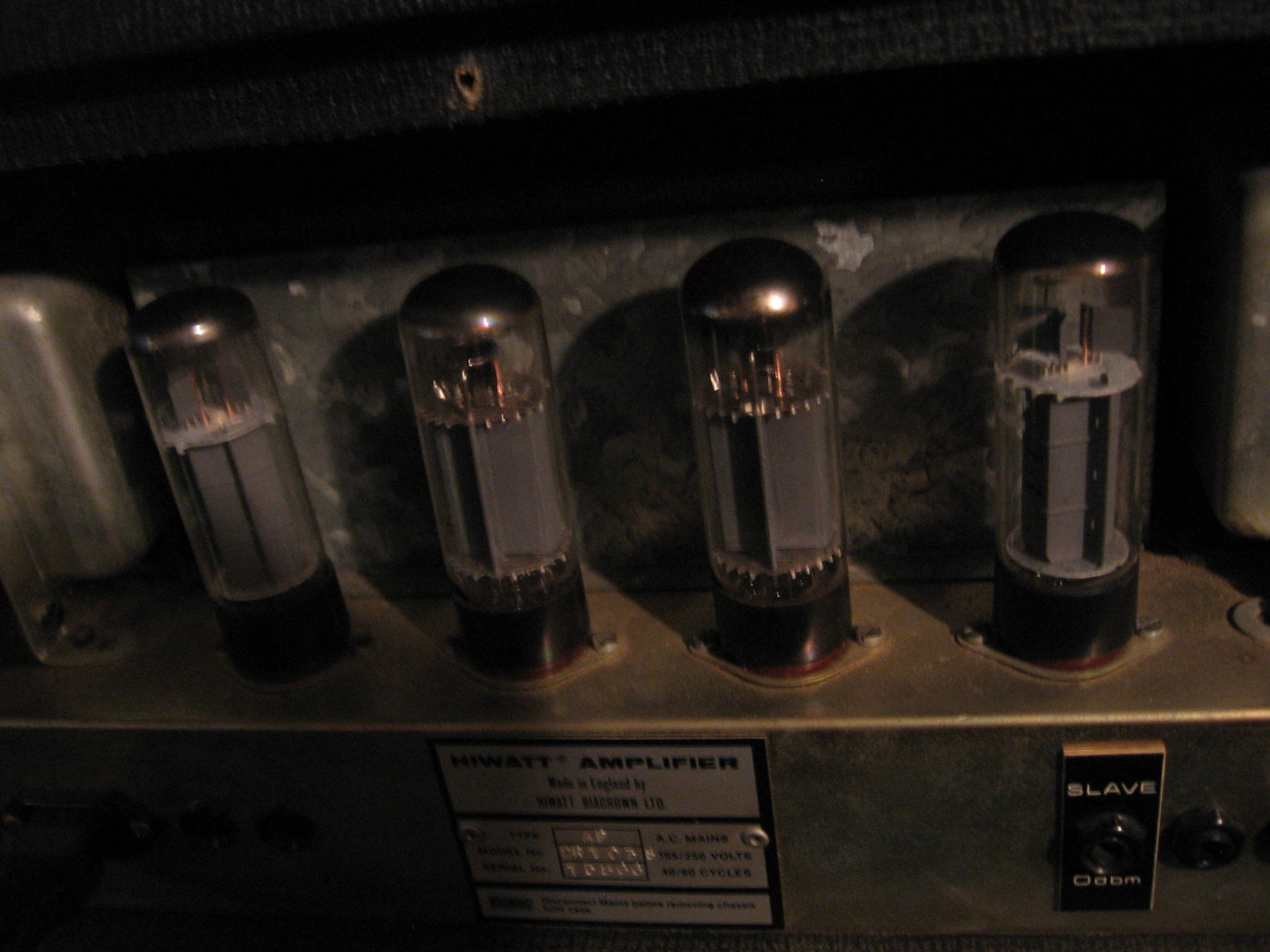 DR1031 power tubes - EL34.JPG